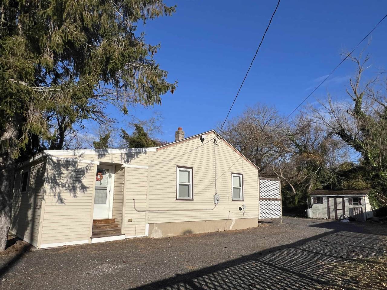 1706 Rt 9 South - Photo 1