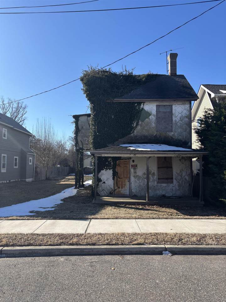 132 Leaming Avenue - Photo 1