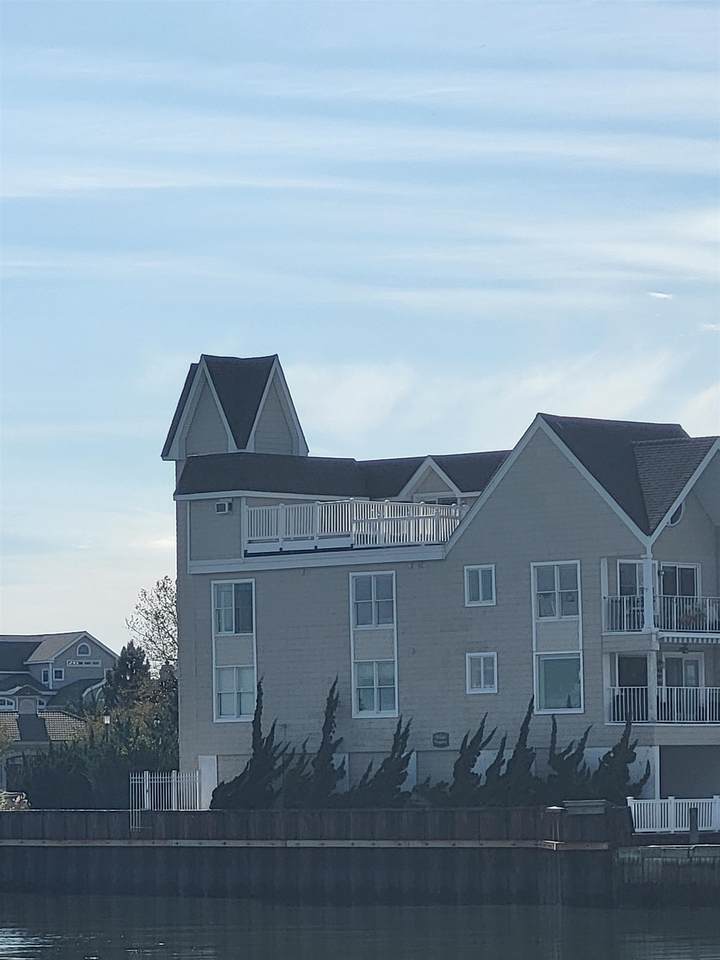 1415 Harbor Lane - Photo 1
