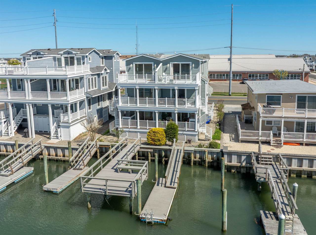 3142 Ocean Drive - Photo 1