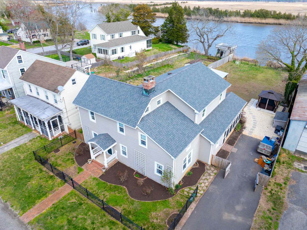 1230 Front Street - Photo 1