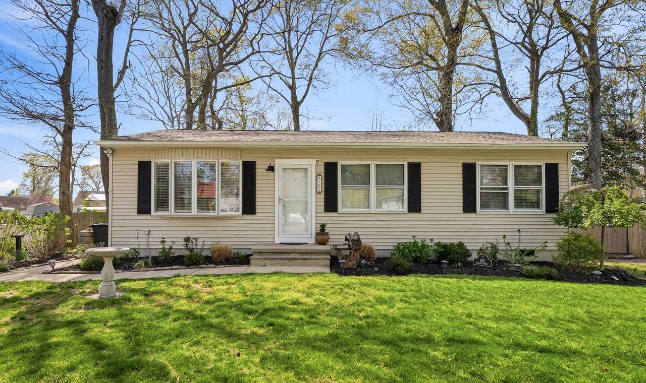 102 Hemlock Drive - Photo 1