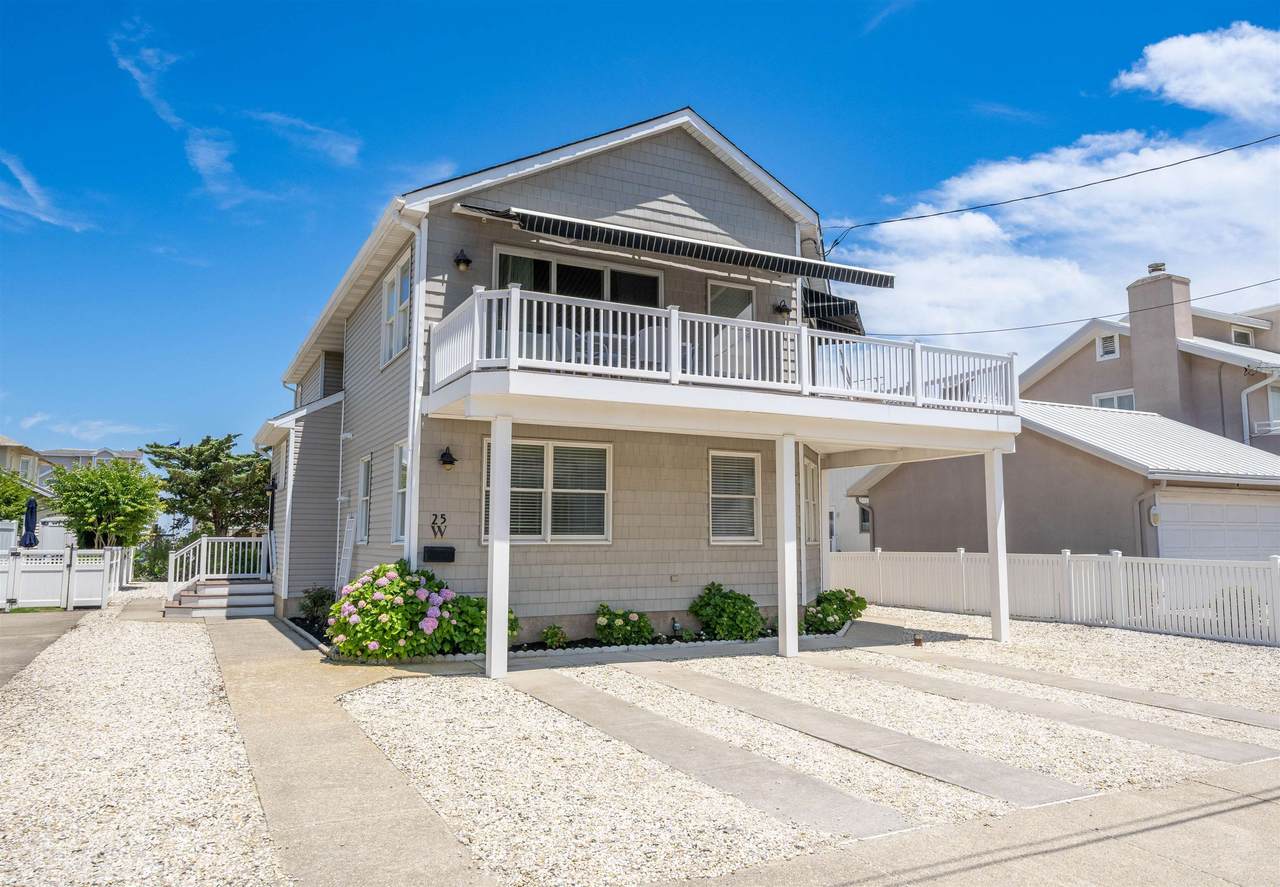 25 9th Street - Photo 1