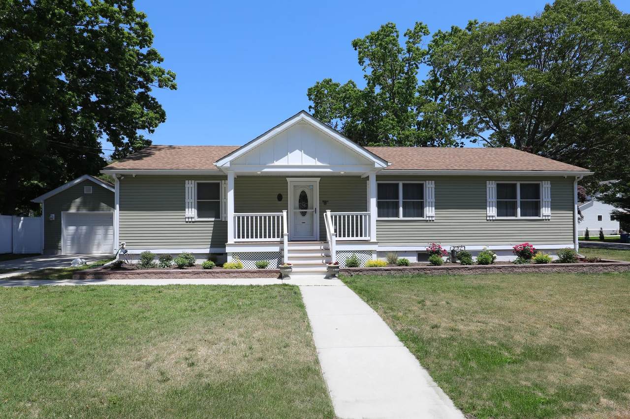 608 Shunpike Road - Photo 1