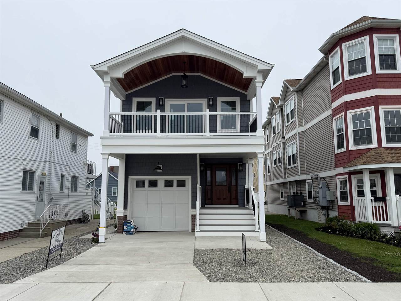410 15th Avenue - Photo 1