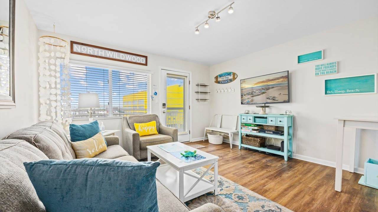 https://bt-photos.global.ssl.fastly.net/capemay/1280_boomver_2_261509-2.jpg