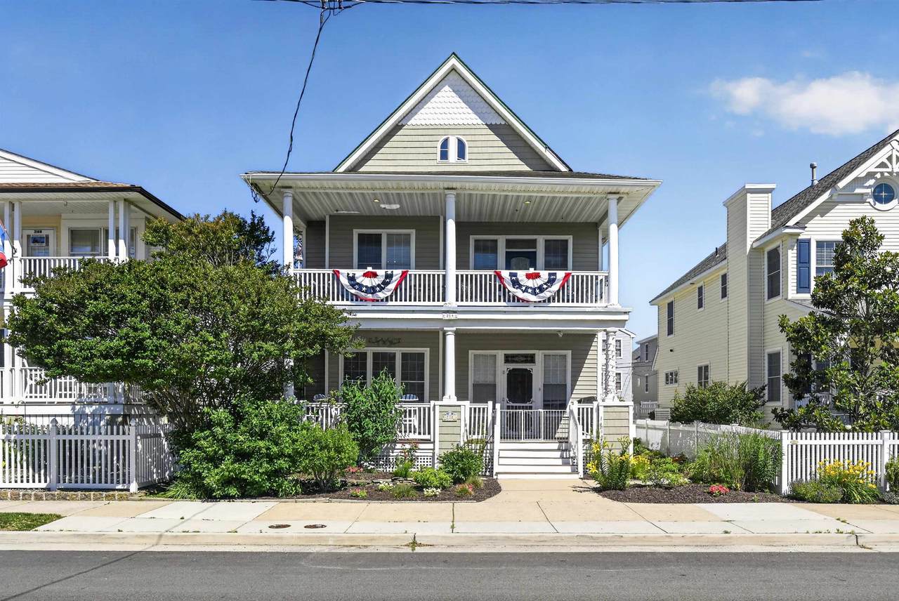 212 Central Avenue - Photo 1
