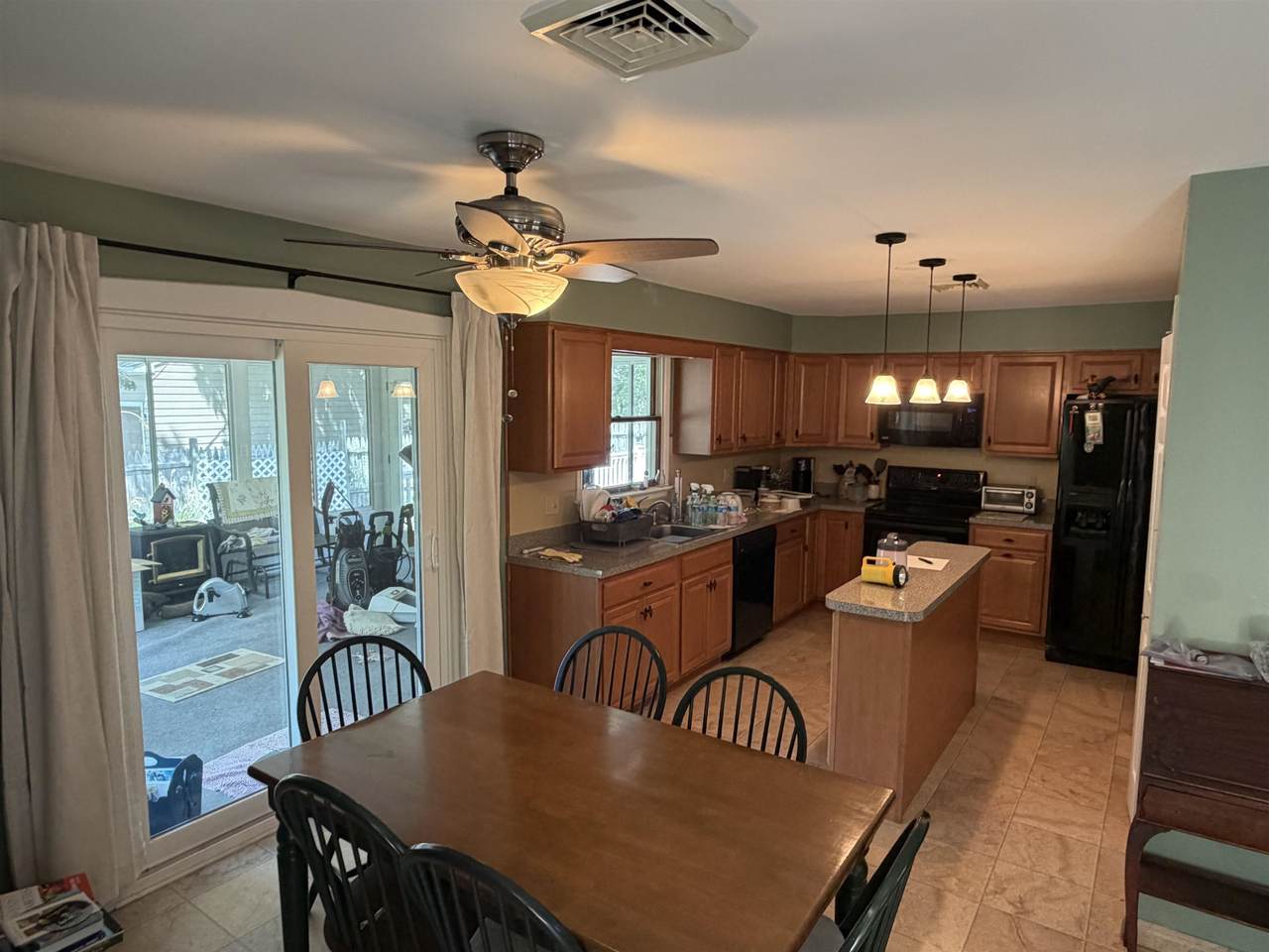 https://bt-photos.global.ssl.fastly.net/capemay/1280_boomver_1_261788-2.jpg