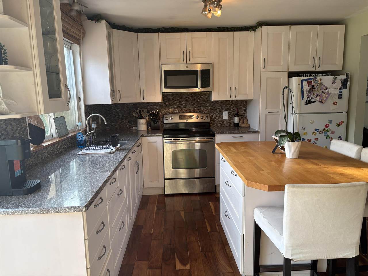 https://bt-photos.global.ssl.fastly.net/capemay/1280_boomver_2_261967-2.jpg
