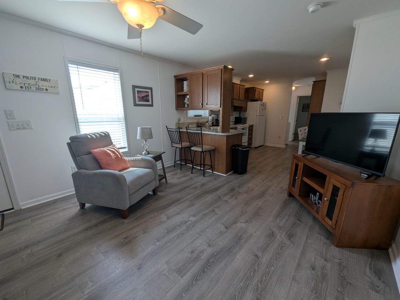 https://bt-photos.global.ssl.fastly.net/capemay/1280_boomver_1_262014-2.jpg