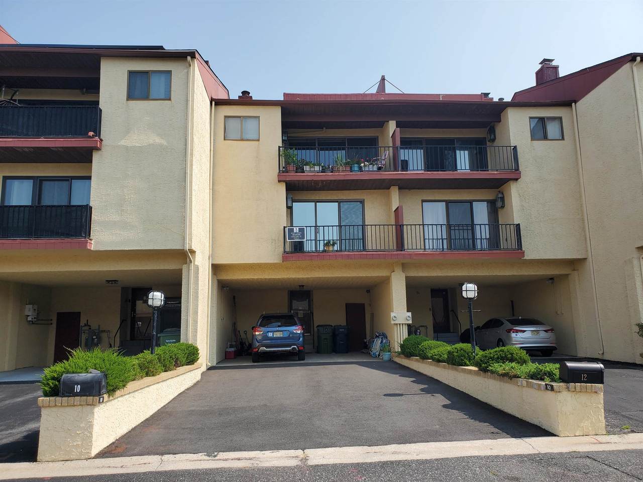 10 Empire Drive - Photo 1
