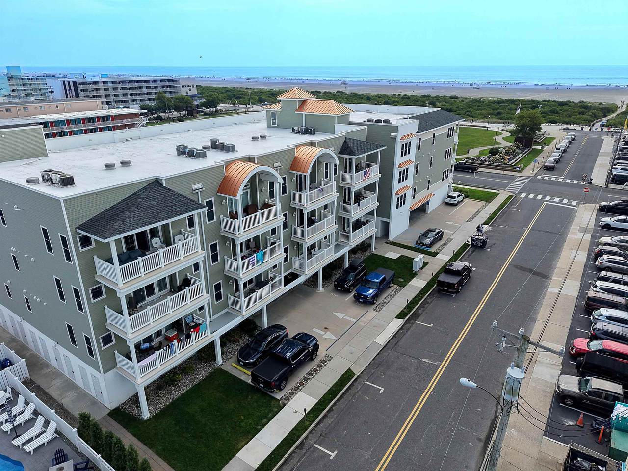 https://bt-photos.global.ssl.fastly.net/capemay/1280_boomver_2_262324-2.jpg