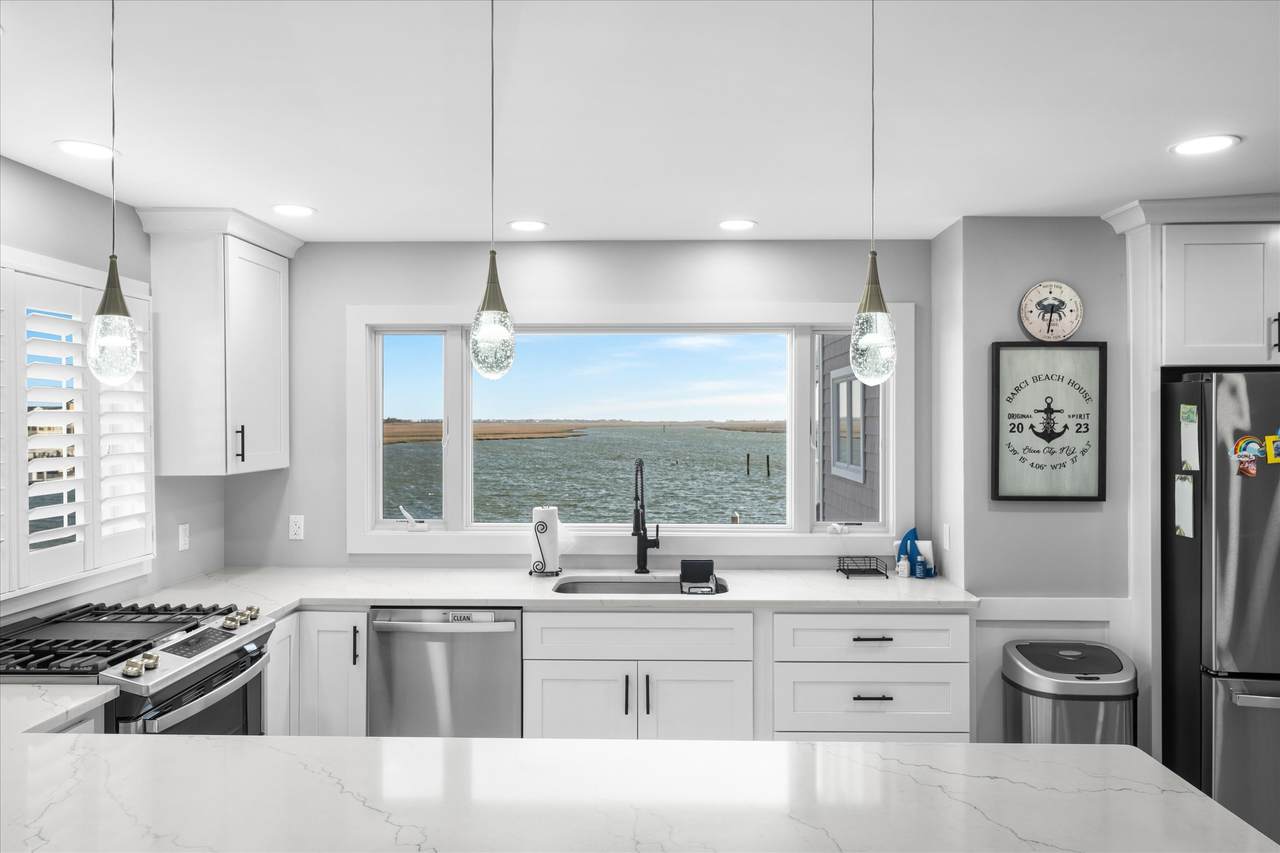 https://bt-photos.global.ssl.fastly.net/capemay/1280_boomver_2_262354-2.jpg