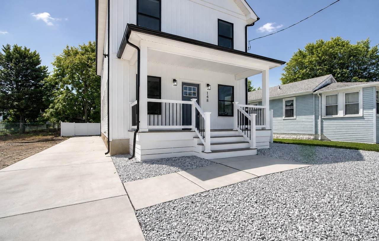 148 New Jersey Avenue - Photo 1