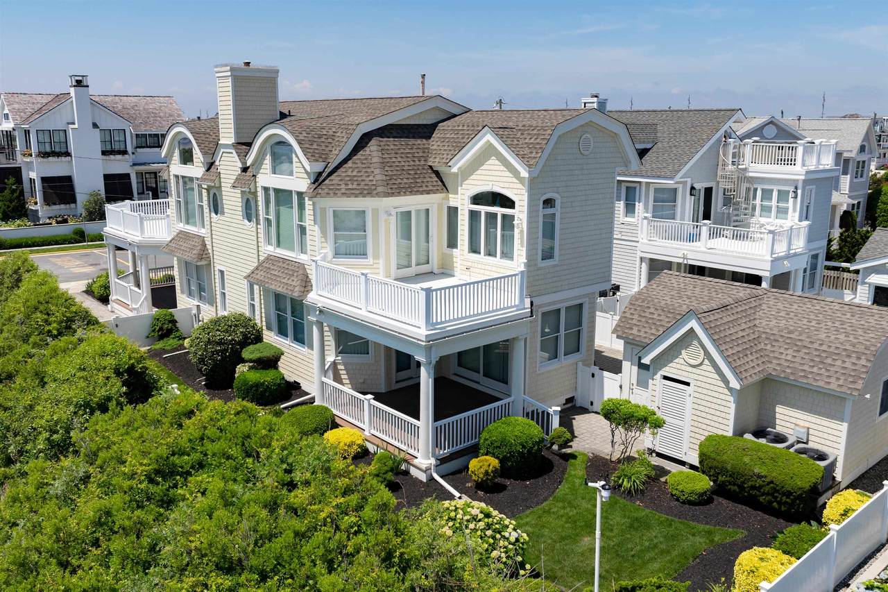 https://bt-photos.global.ssl.fastly.net/capemay/1280_boomver_3_241639-2.jpg