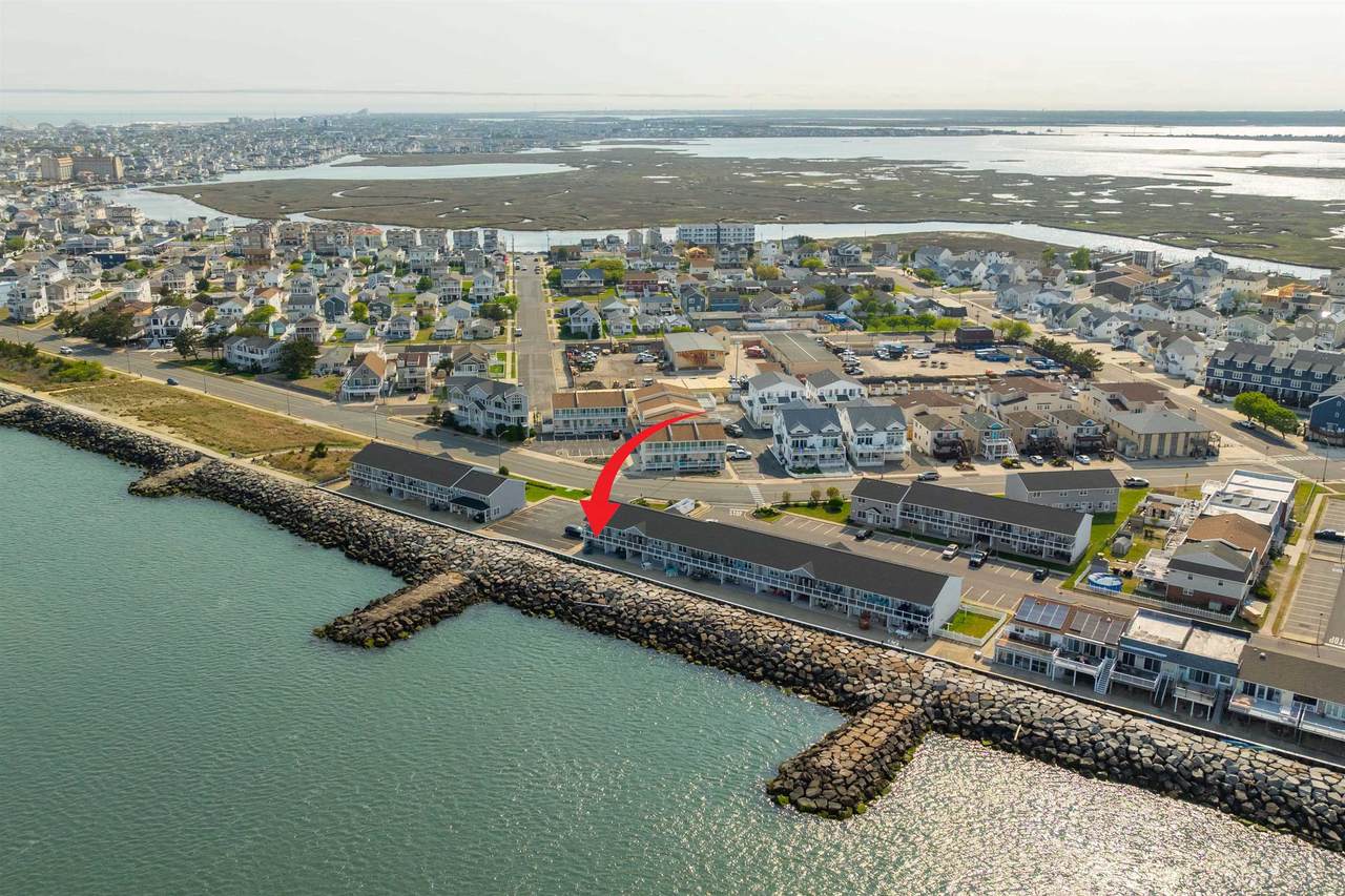 145 Seaview Court - Photo 1