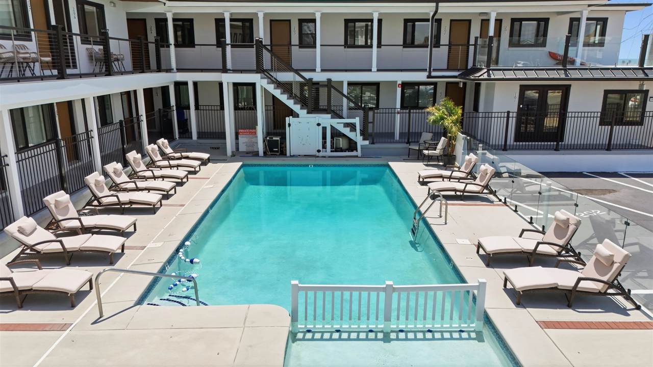 511 11th Avenue - Photo 1