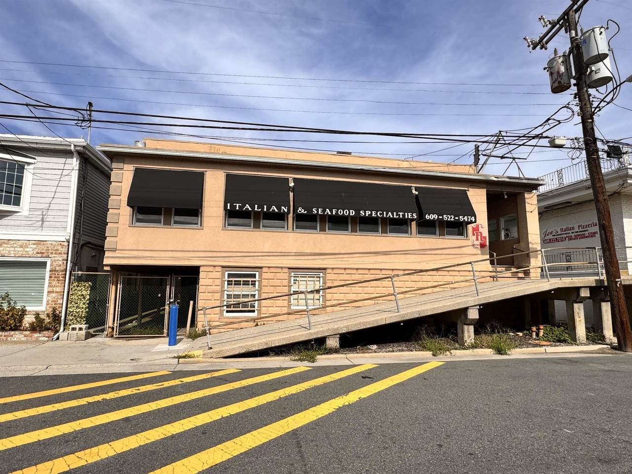 423 Magnolia Avenue - Photo 1