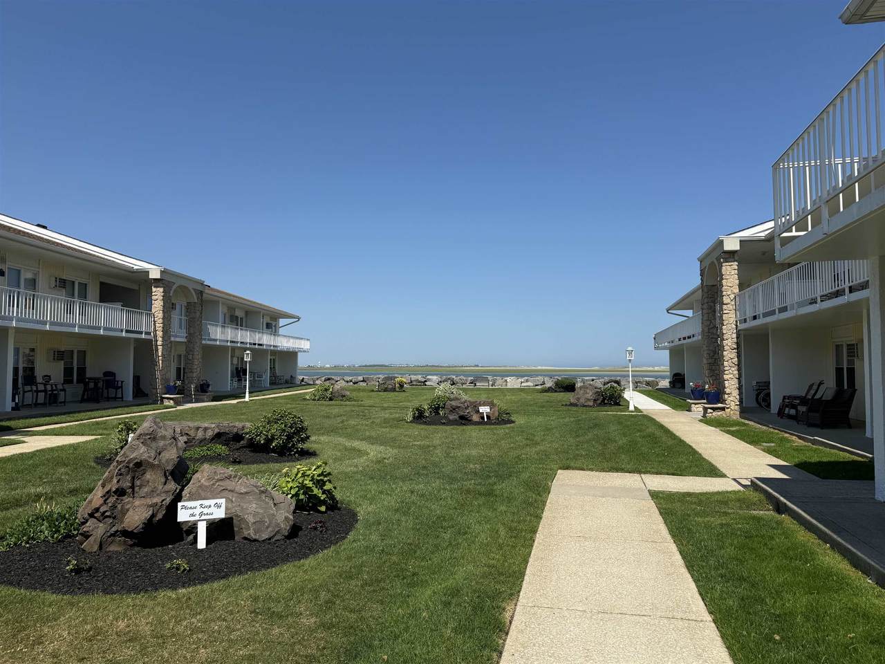 300 Marina Drive - Photo 1