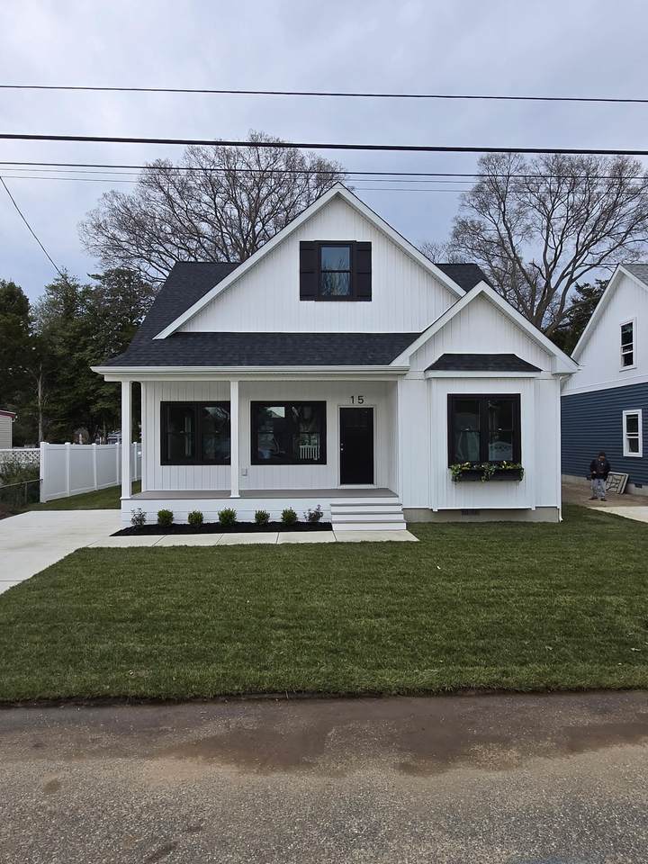 15 Oak Avenue - Photo 1
