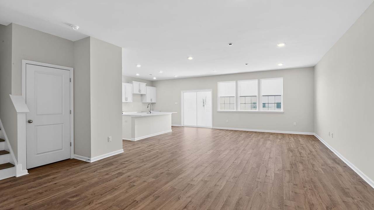 3 Dalton Way - Photo 1