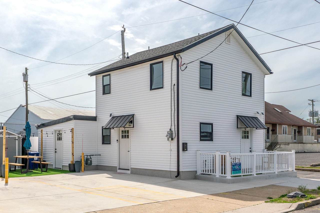 1100 West Avenue - Photo 1