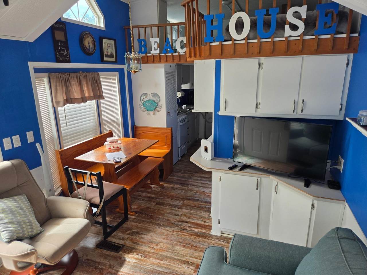 https://bt-photos.global.ssl.fastly.net/capemay/1280_boomver_1_261393-2.jpg