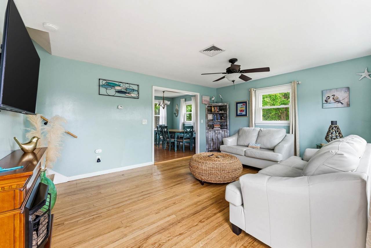 https://bt-photos.global.ssl.fastly.net/capemay/1280_boomver_1_261412-2.jpg