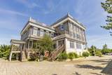 1513 Beach Avenue - Photo 3