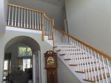 22 Queen Anne Court - Photo 2