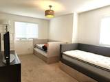 11 Romney Place - Photo 16