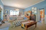 808 Kathryn Boulevard - Photo 9