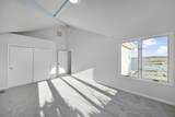 147 Beach Avenue - Photo 17