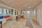 711 Foster Avenue - Photo 31