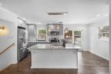 121 Roslyn Avenue - Photo 6