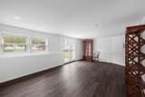 121 Roslyn Avenue - Photo 9
