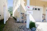 420 Roberts Avenue - Photo 5