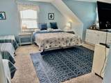 300 Pinetree Drive - Photo 22