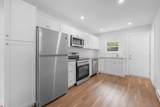 32 Greenwood Avenue - Photo 6