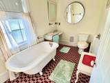 202 Perry Street - Photo 31
