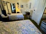 202 Perry Street - Photo 9