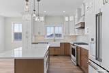 137 Walnut Avenue - Photo 18