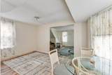 210 Burk Avenue - Photo 10