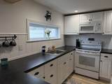 25 Matthews Avenue - Photo 6