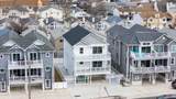723 Spruce Avenue - Photo 2