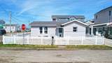 631 Montgomery Avenue - Photo 2