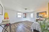 1514 Yacht Avenue - Photo 10