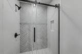 323 Oak Avenue - Photo 32