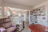 405 Saint James Place - Photo 17