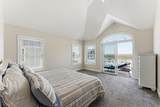 639 Spruce Avenue - Photo 22